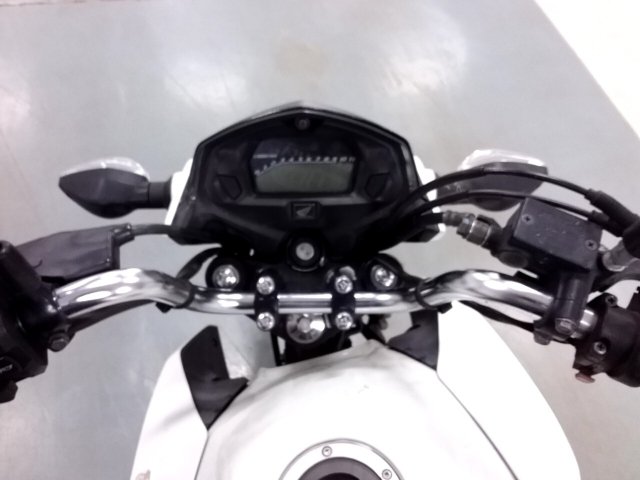 Vehicle_photo_7