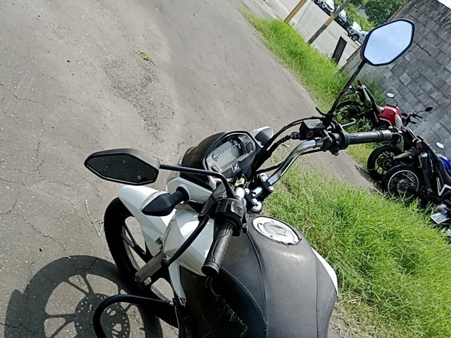 Vehicle_photo_7
