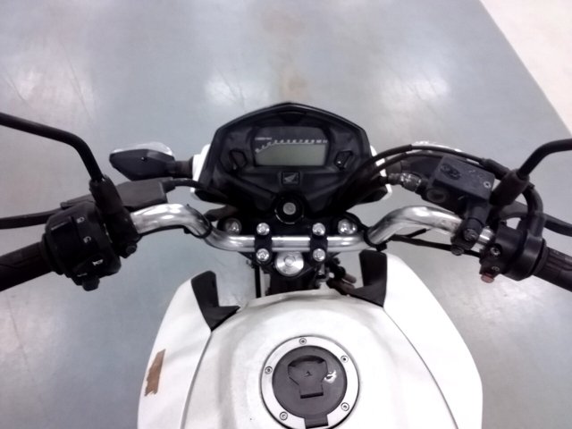 Vehicle_photo_7