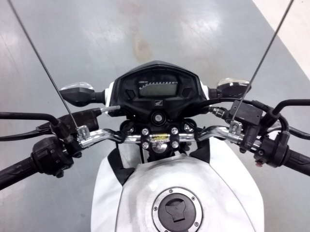 Vehicle_photo_7