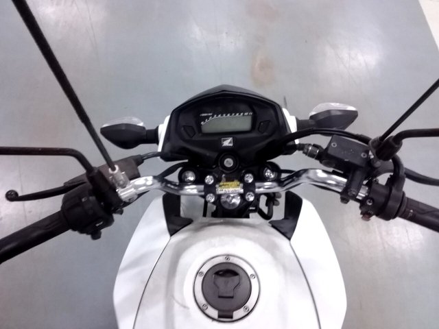 Vehicle_photo_7