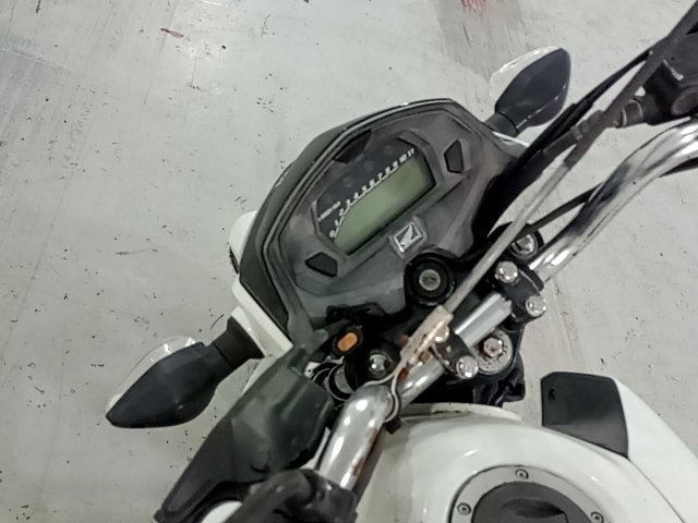 Vehicle_photo_7