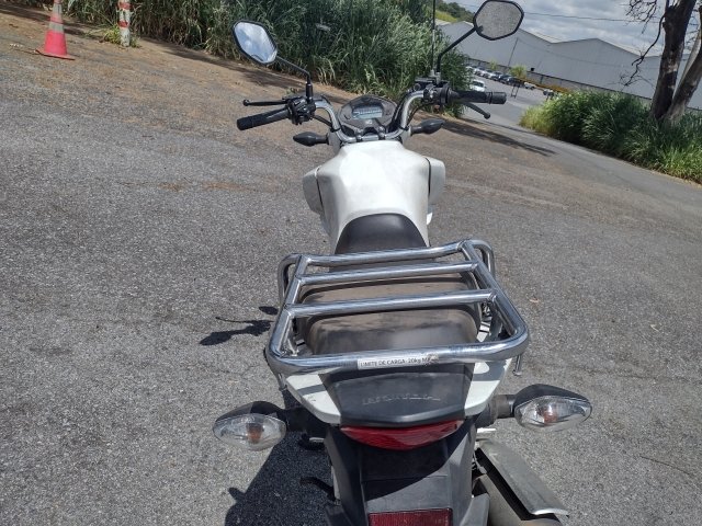 Vehicle_photo_7