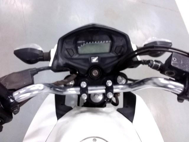 Vehicle_photo_7