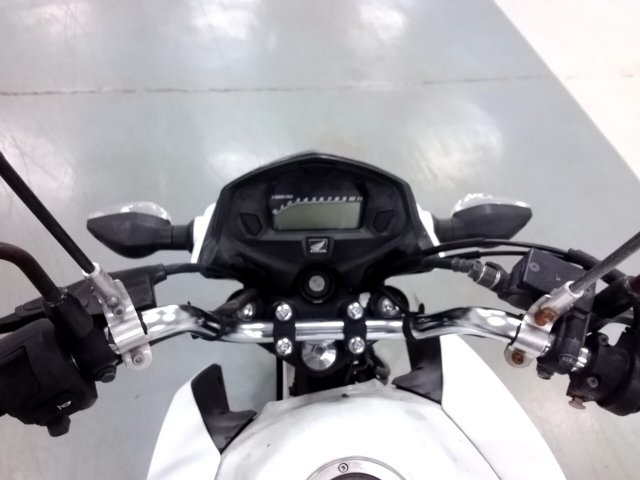 Vehicle_photo_7