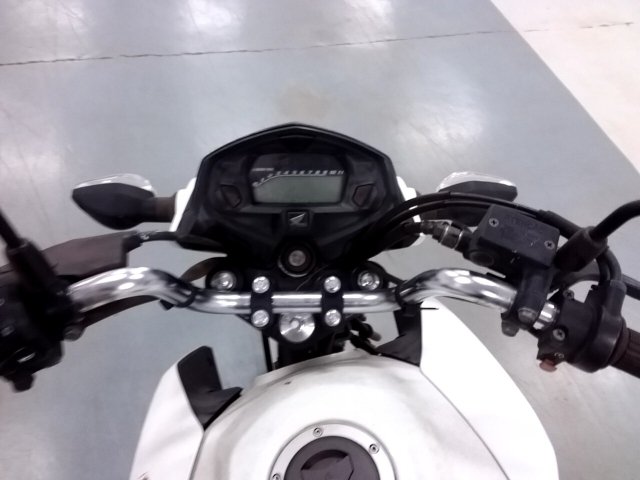 Vehicle_photo_7