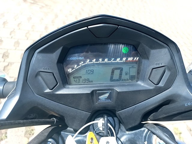 Vehicle_photo_5