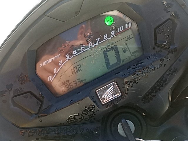 Vehicle_photo_6