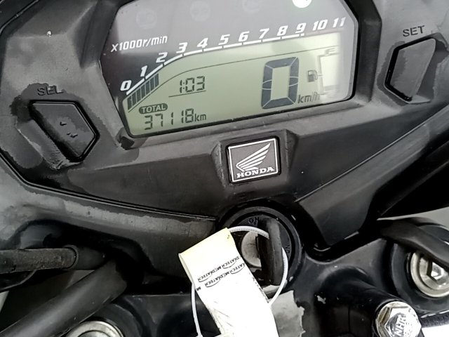 Vehicle_photo_6