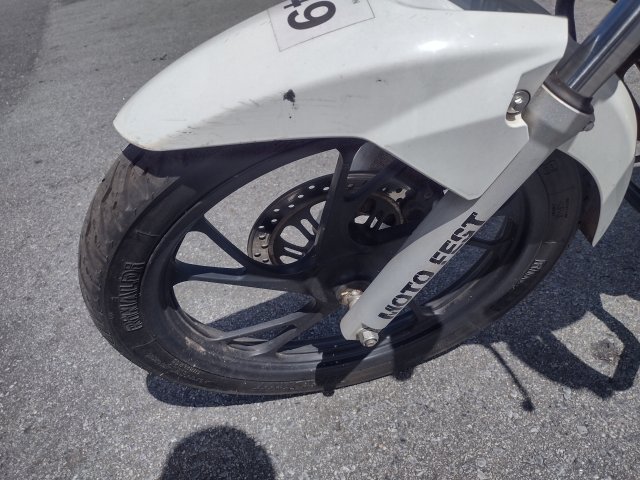 Vehicle_photo_14