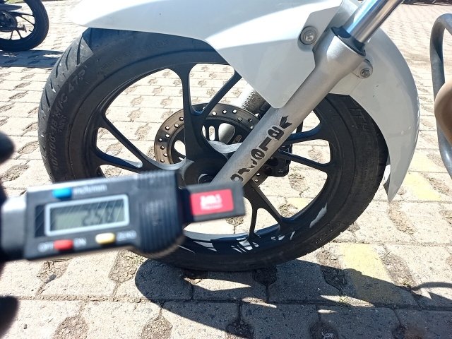 Vehicle_photo_14