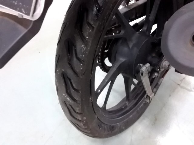 Vehicle_photo_14