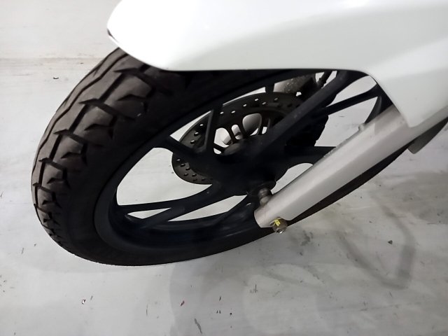 Vehicle_photo_13
