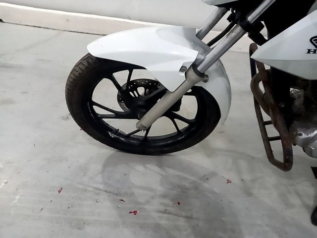 Vehicle_photo_13