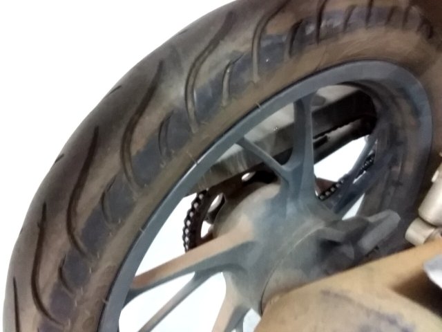 Vehicle_photo_16