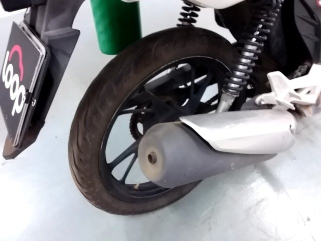 Vehicle_photo_15
