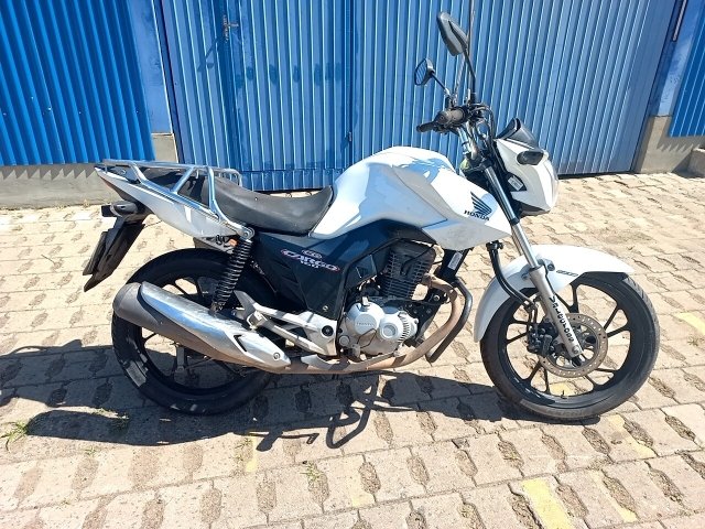 Vehicle_photo_9