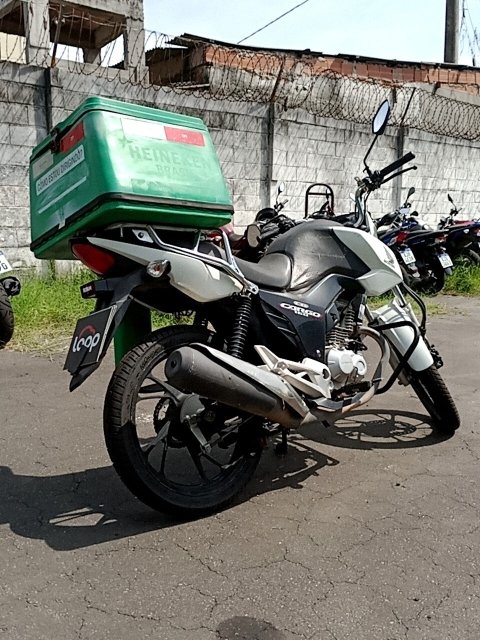 Vehicle_photo_4