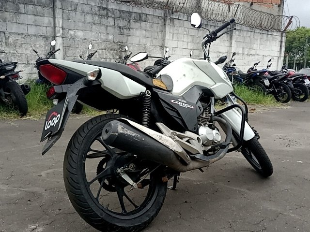 Vehicle_photo_4