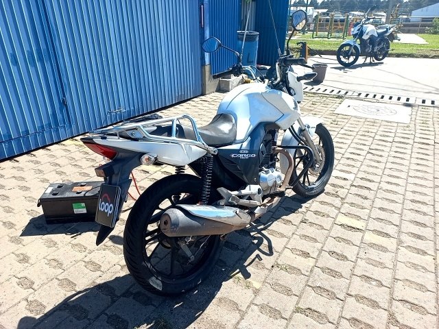 Vehicle_photo_4