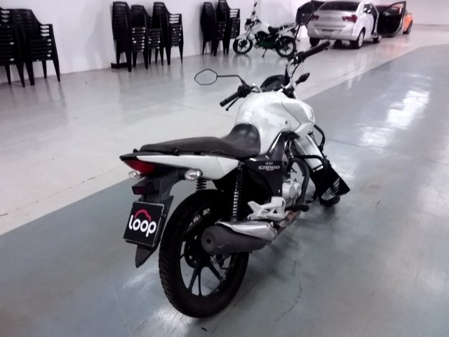Vehicle_photo_4