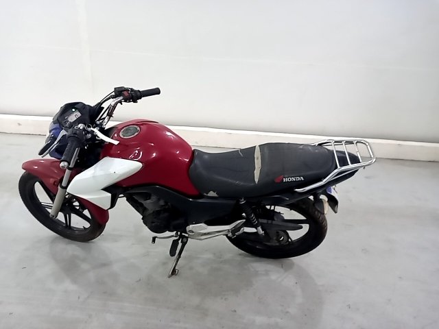 Vehicle_photo_12