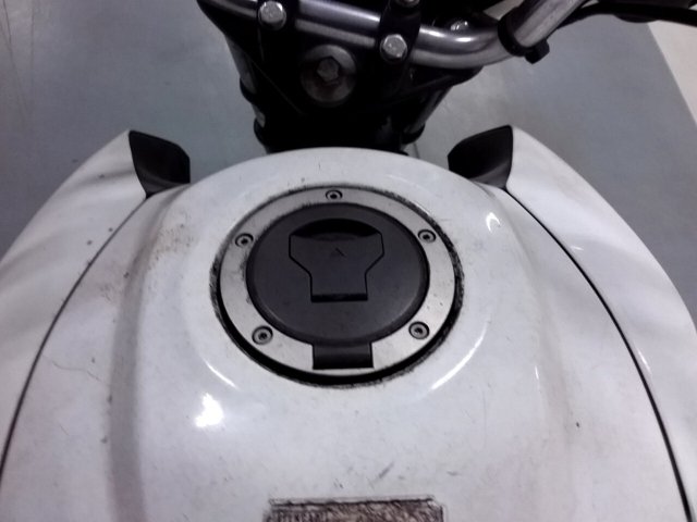 Vehicle_photo_6