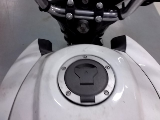 Vehicle_photo_6