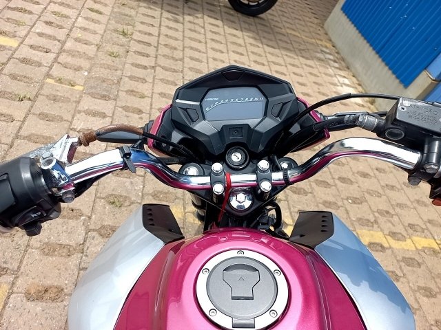 Vehicle_photo_6