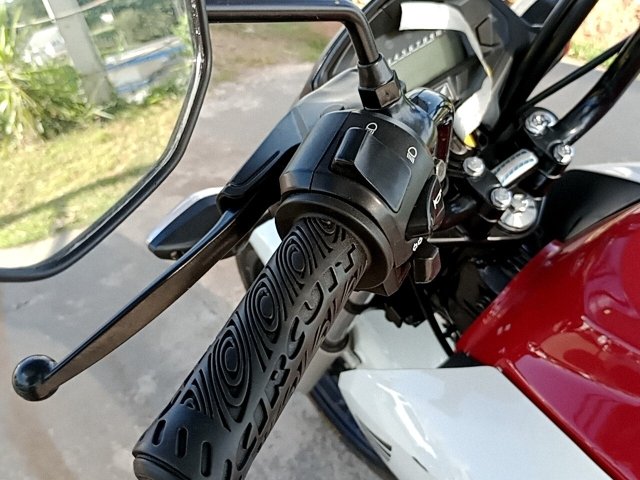 Vehicle_photo_6