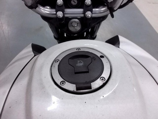 Vehicle_photo_6