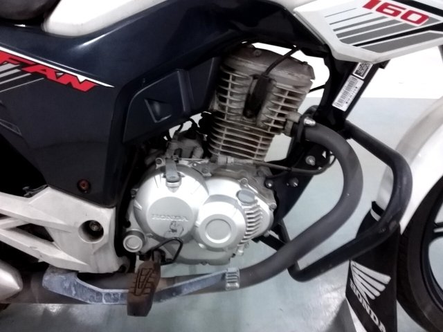 Vehicle_photo_12