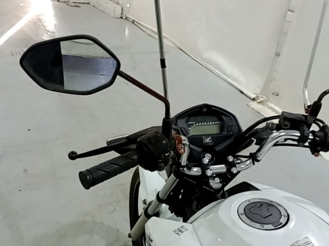 Vehicle_photo_7