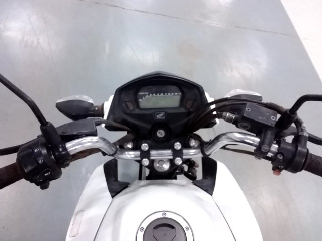 Vehicle_photo_7