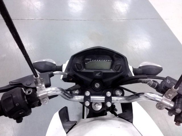 Vehicle_photo_7