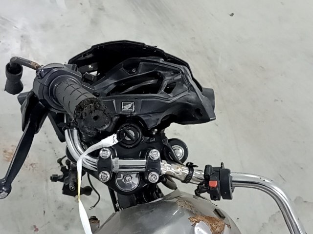 Vehicle_photo_7