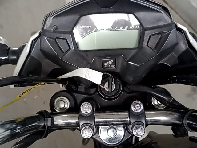 Vehicle_photo_7