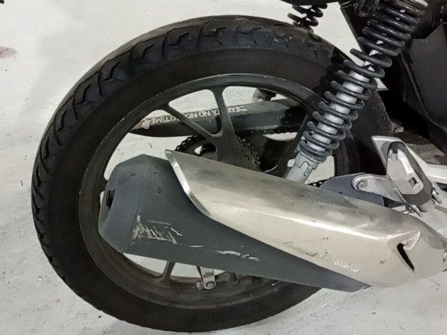 Vehicle_photo_16