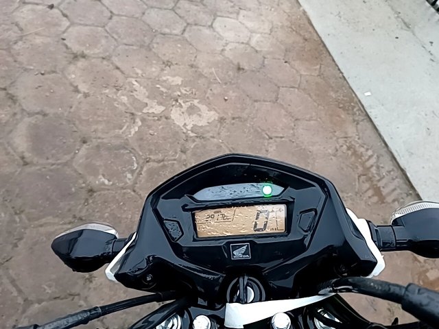 Vehicle_photo_7