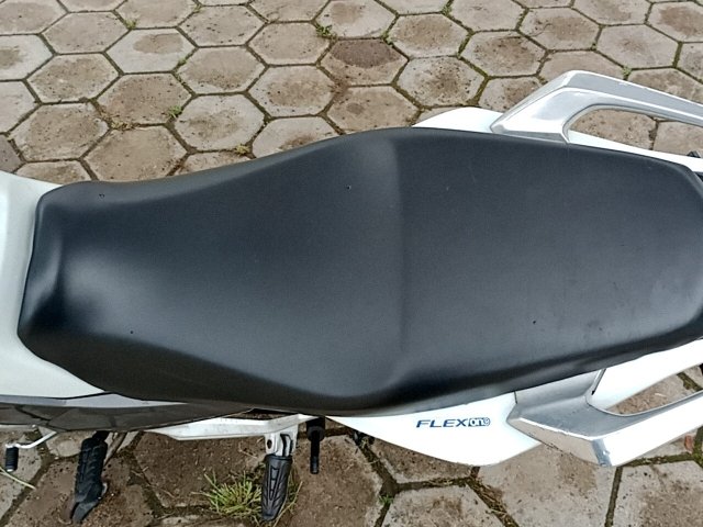 Vehicle_photo_10