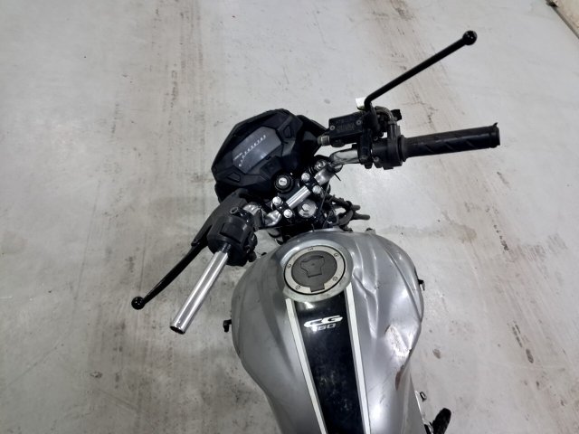 Vehicle_photo_7