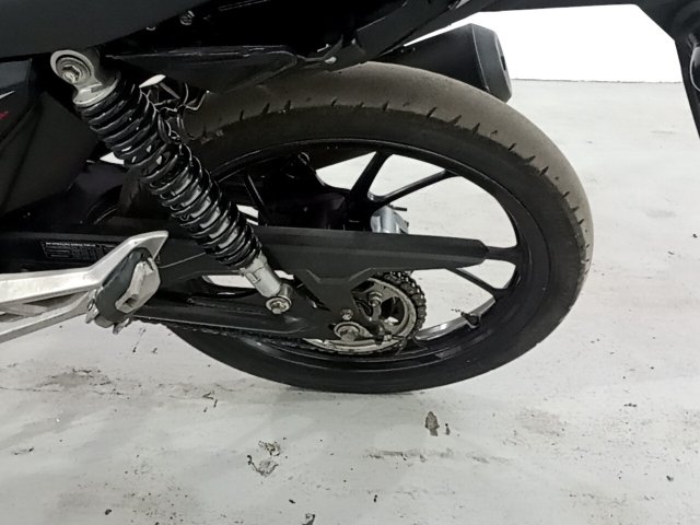 Vehicle_photo_15