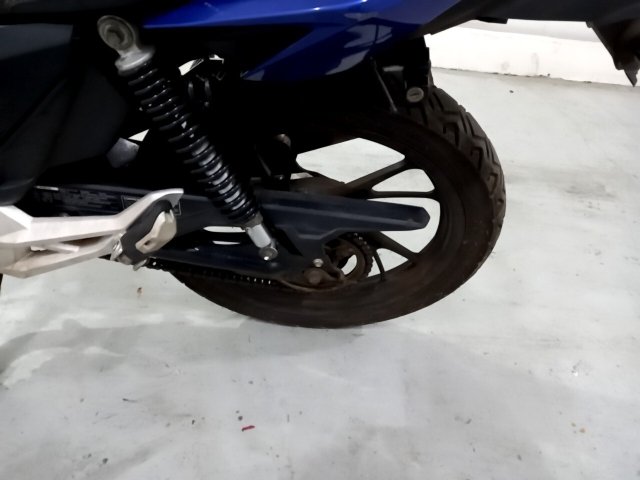 Vehicle_photo_15