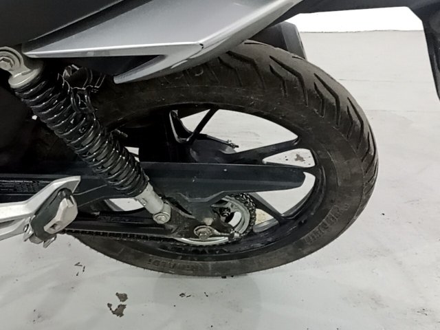 Vehicle_photo_15