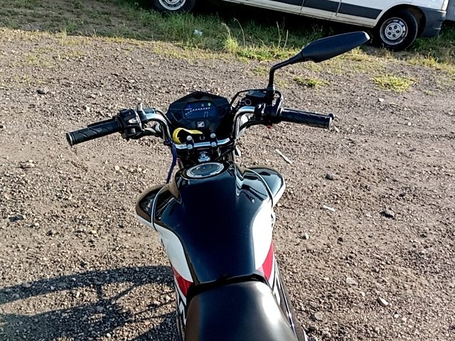 Vehicle_photo_7