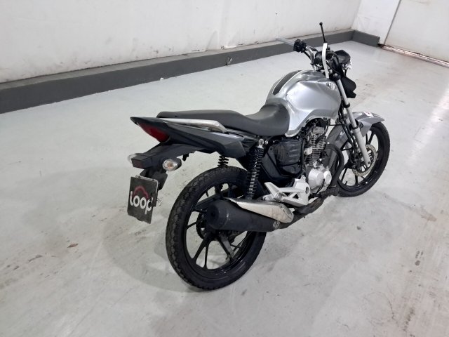 Vehicle_photo_4