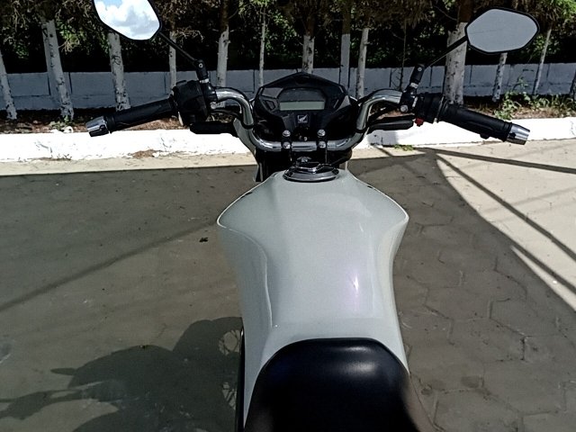 Vehicle_photo_7
