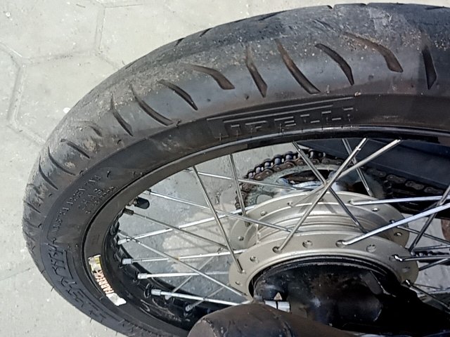 Vehicle_photo_16