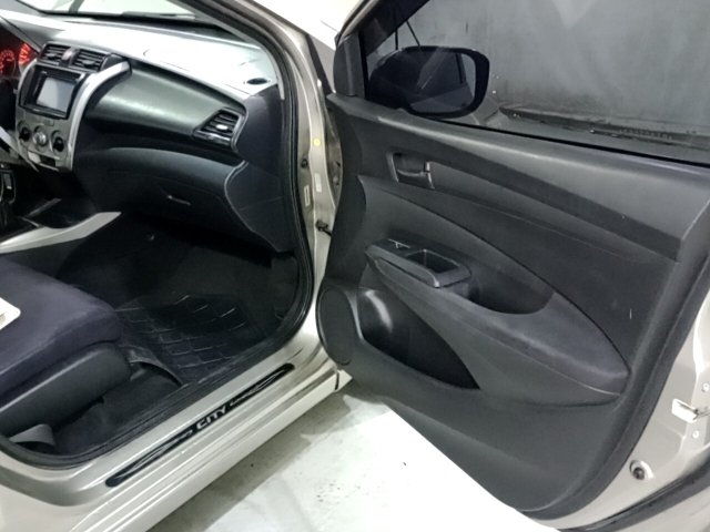 Vehicle_photo_9