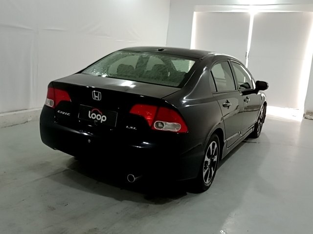 Vehicle_photo_4